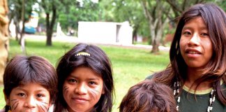 O Paraguai tem a primeira gramática oficial do idioma guarani