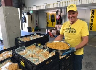 Pequenos mercados são exemplos no combate ao desperdício de comida