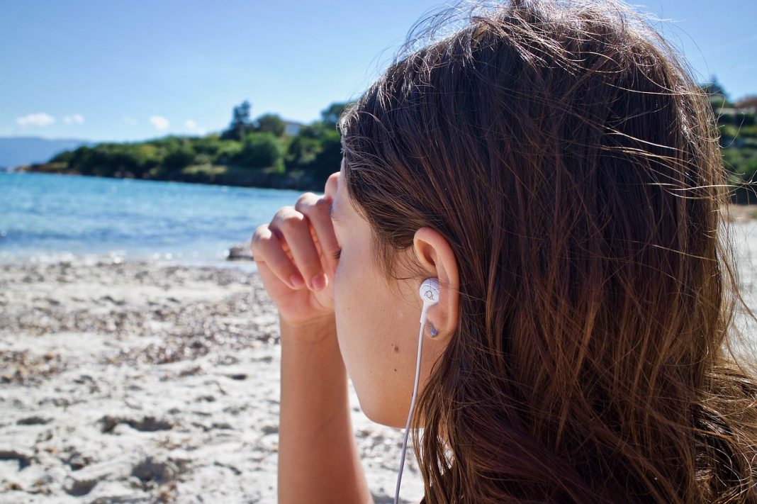 Conheça os aplicativos gratuitos que ajudam a relaxar através da meditação