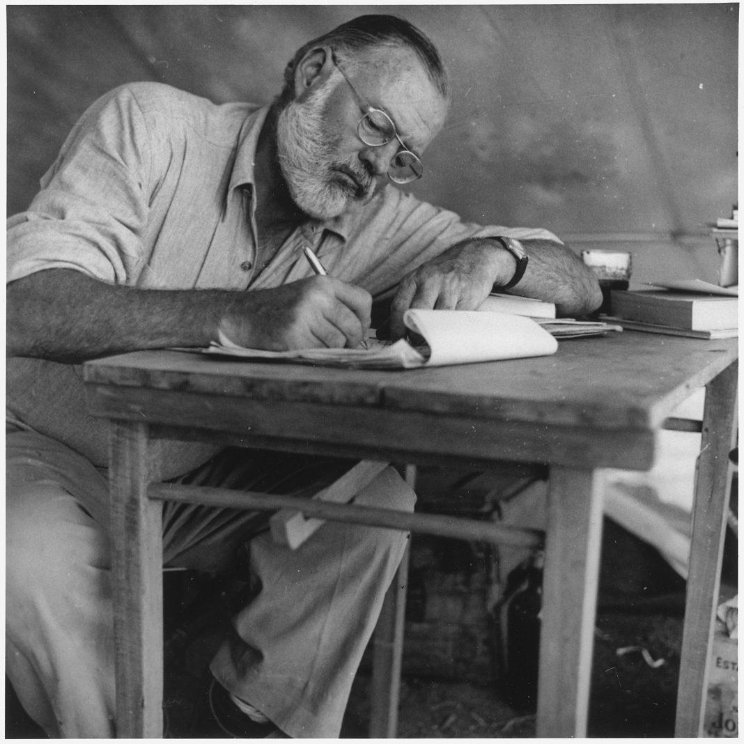 Ernest Hemingway, talentoso e indomável – por Martha Medeiros